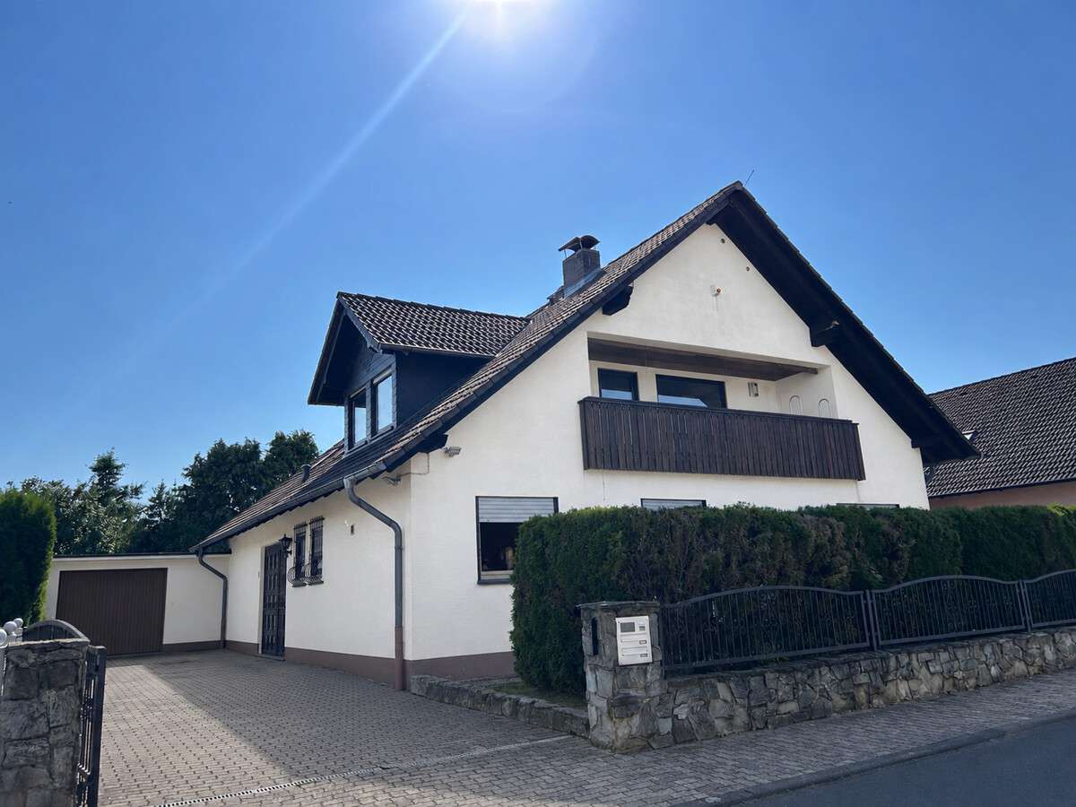 Thumbnail-Haus zum Kaufen in Nidderau 619.000,00 € 227 m²