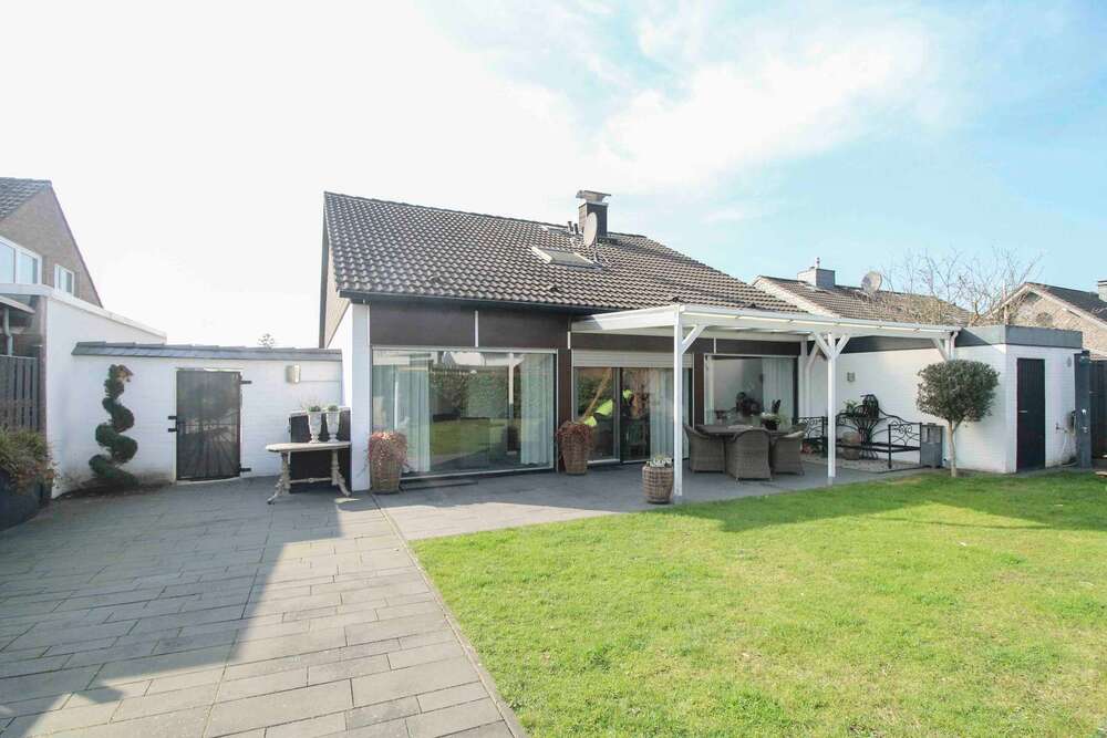 Thumbnail-Haus zum Kaufen in Moers 469.000,00 € 113 m²