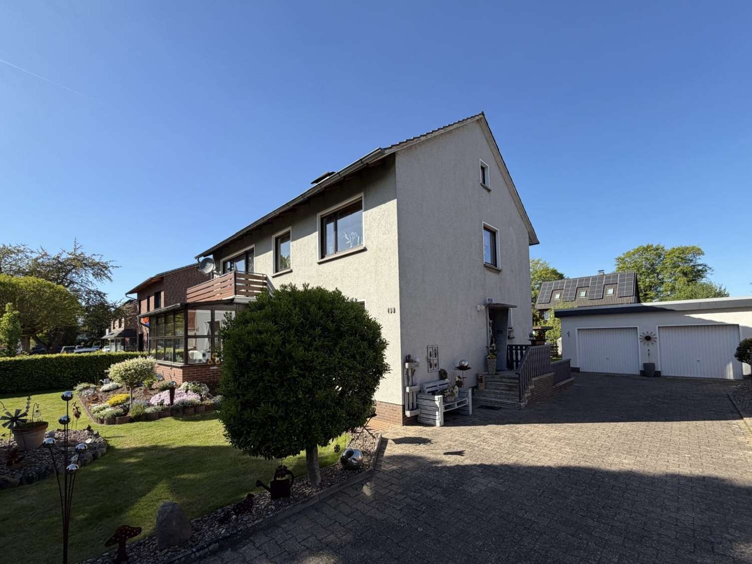 Thumbnail-Haus zum Kaufen in Hahlen Minden 369.000,00 € 203 m²