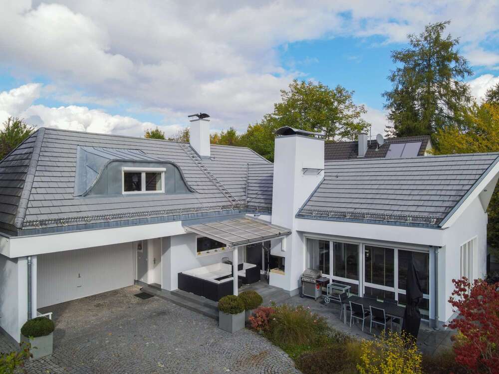 Thumbnail-Haus zum Kaufen in München 2.350.000,00 € 313 m²