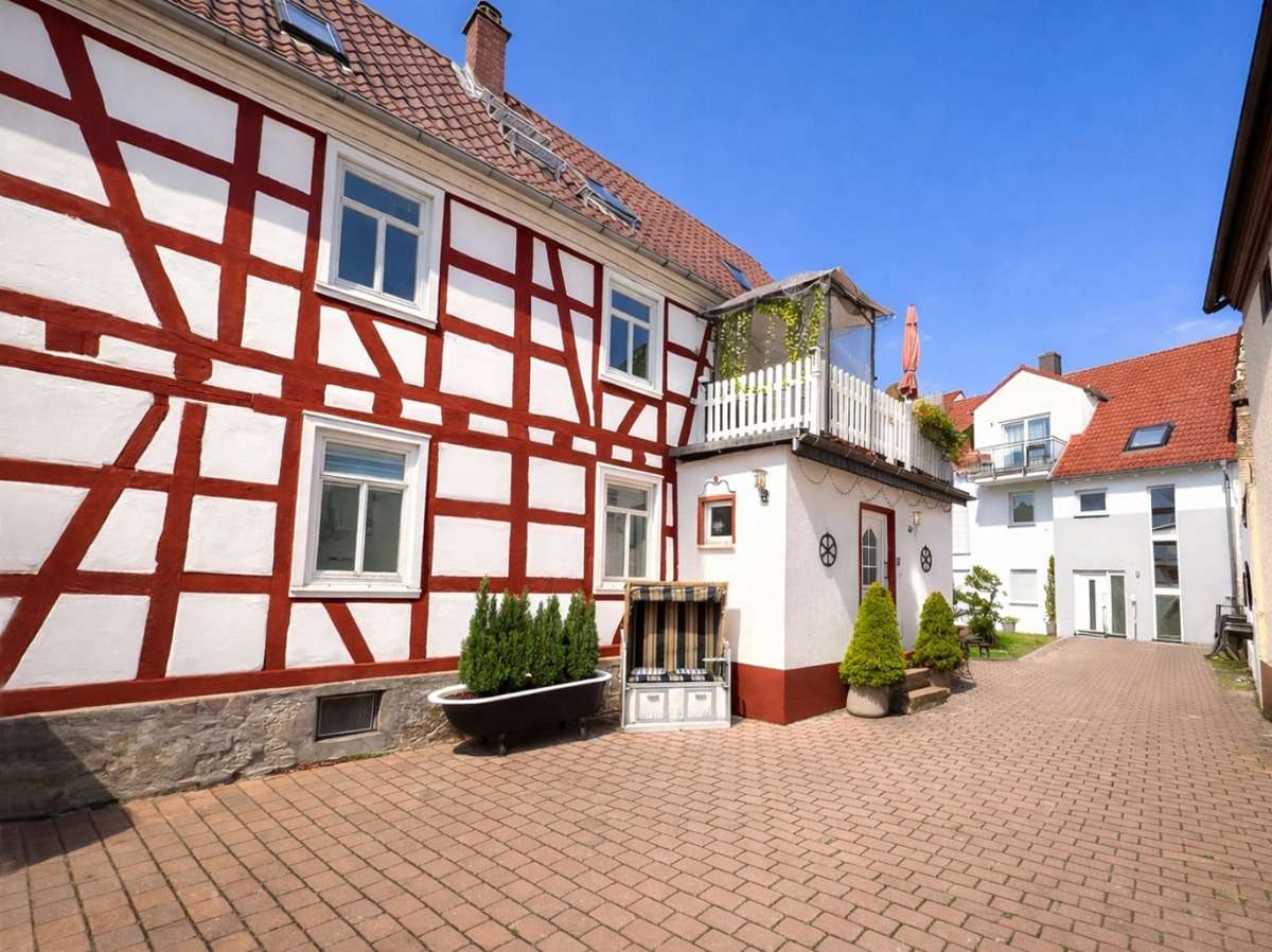 Thumbnail-Haus zum Kaufen in Bad Vilbel 1.569.000,00 € 389 m²