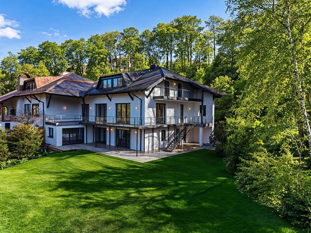 Thumbnail-Haus zum Mieten in Grünwald 9.850,00 € 415 m²