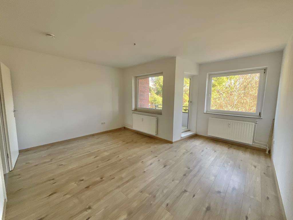 Thumbnail-Wohnung zum Mieten in Aurich 449,00 € 72.17 m²
