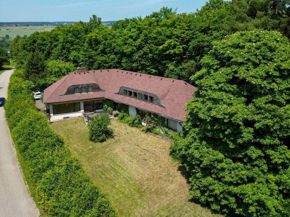 Thumbnail-Haus zum Kaufen in Dornstetten 945.000,00 € 358 m²