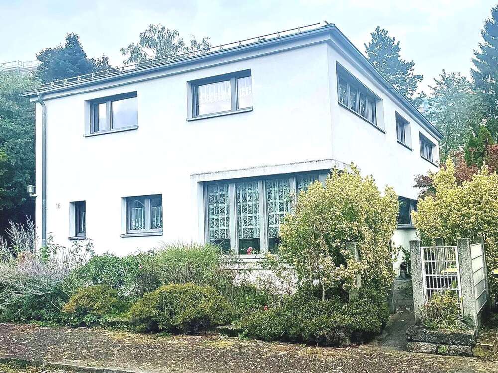 Thumbnail-Haus zum Kaufen in Frankfurt 1.274.260,00 € 313.43 m²