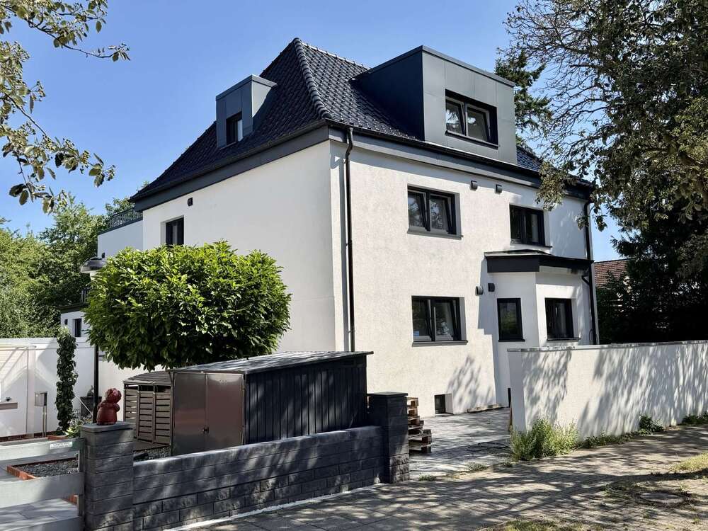 Thumbnail-Wohnung zum Mieten in Hannover 2.400,00 € 143.2 m²