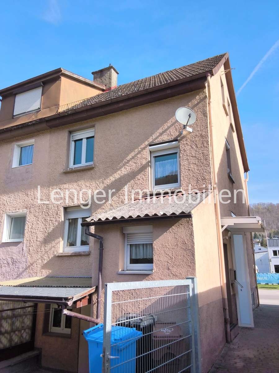 Thumbnail-Haus zum Kaufen in Albstadt 119.000,00 € 110 m²