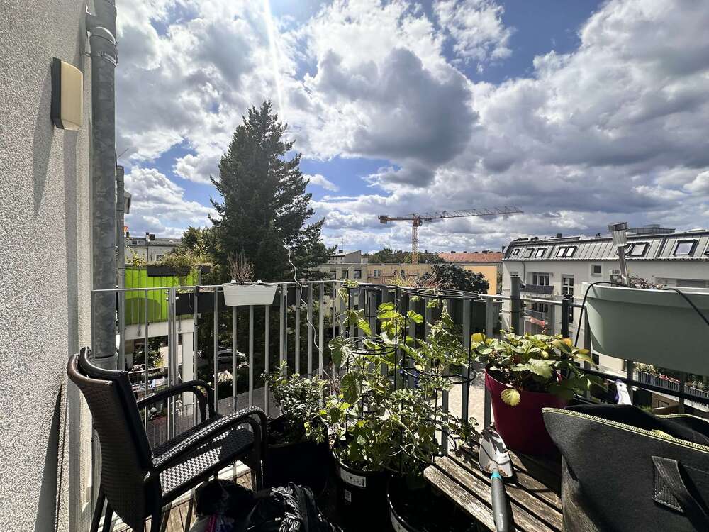 Thumbnail-Wohnung zum Mieten in Berlin 1.129,68 € 62.76 m²