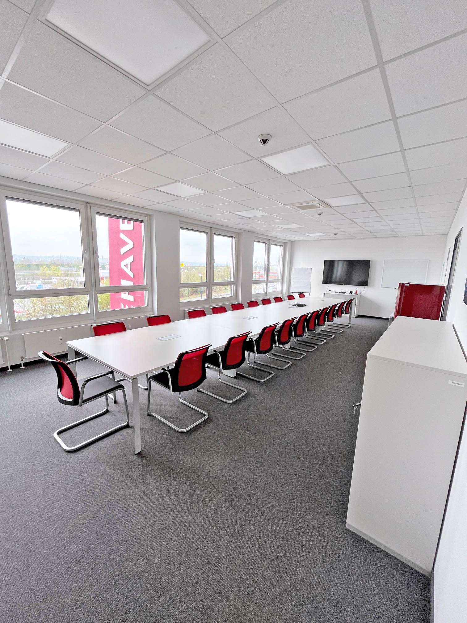 Thumbnail-Büro in Holzwickede 4.300,00 € 502 m²
