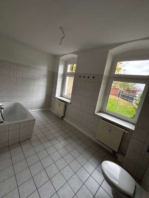 Thumbnail-Wohnung zum Mieten in Werdau 598,00 € 108.23 m²