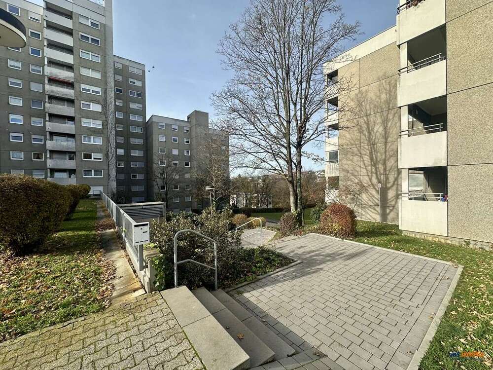 Thumbnail-Wohnung zum Kaufen in Waiblingen 280.000,00 € 93 m²