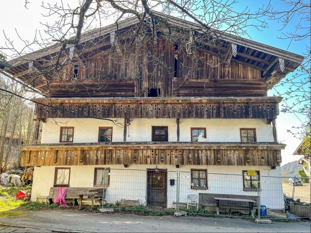 Thumbnail-Haus zum Kaufen in Samerberg 825.000,00 € 360 m²