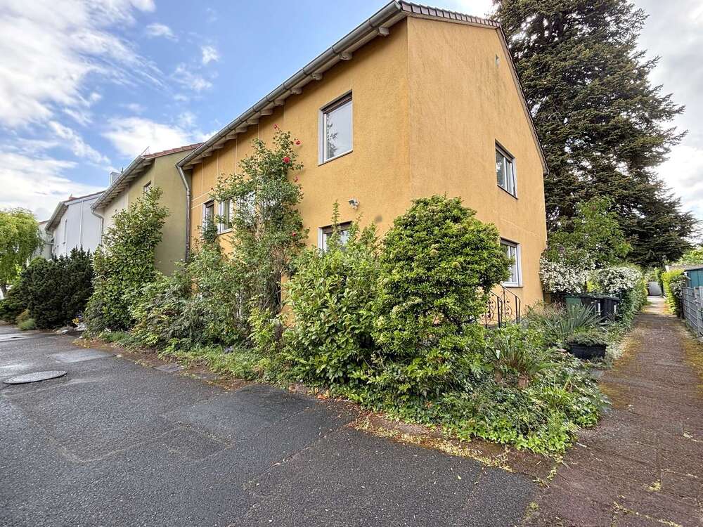 Thumbnail-Haus zum Kaufen in Nürnberg 379.000,00 € 159.38 m²