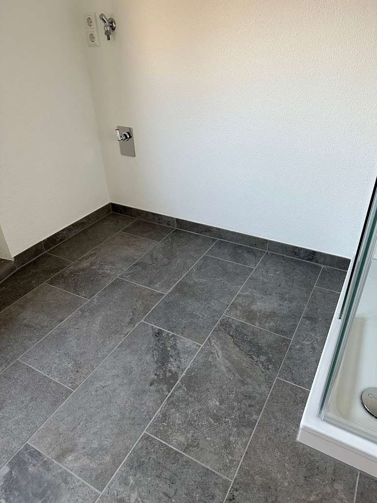 Thumbnail-Wohnung zum Mieten in Pforzheim 930,00 € 95.4 m²
