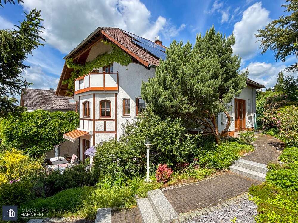 Thumbnail-Haus zum Kaufen in Dorndorf 498.000,00 € 314.63 m²