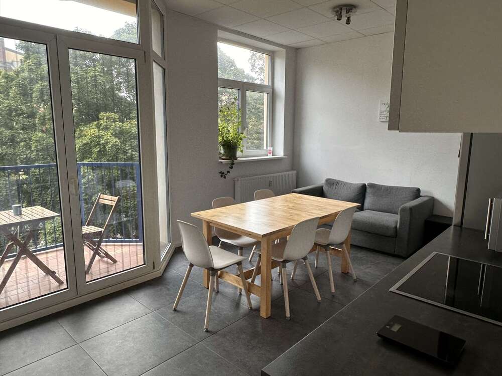 Thumbnail-Büro in Halle 1.250,00 € 117.7 m²