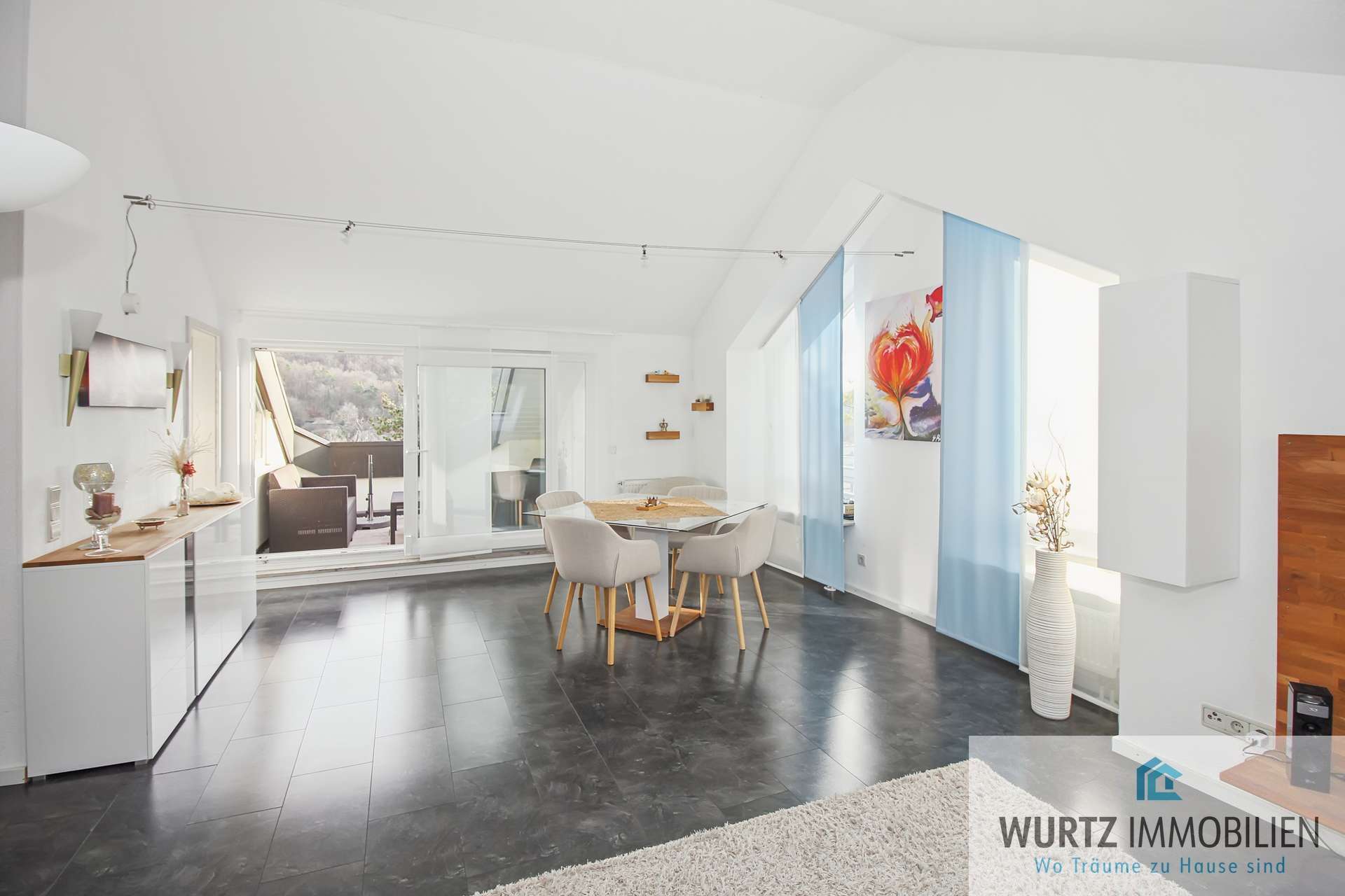 Thumbnail-Haus zum Kaufen in Leonberg 830.000,00 € 272 m²