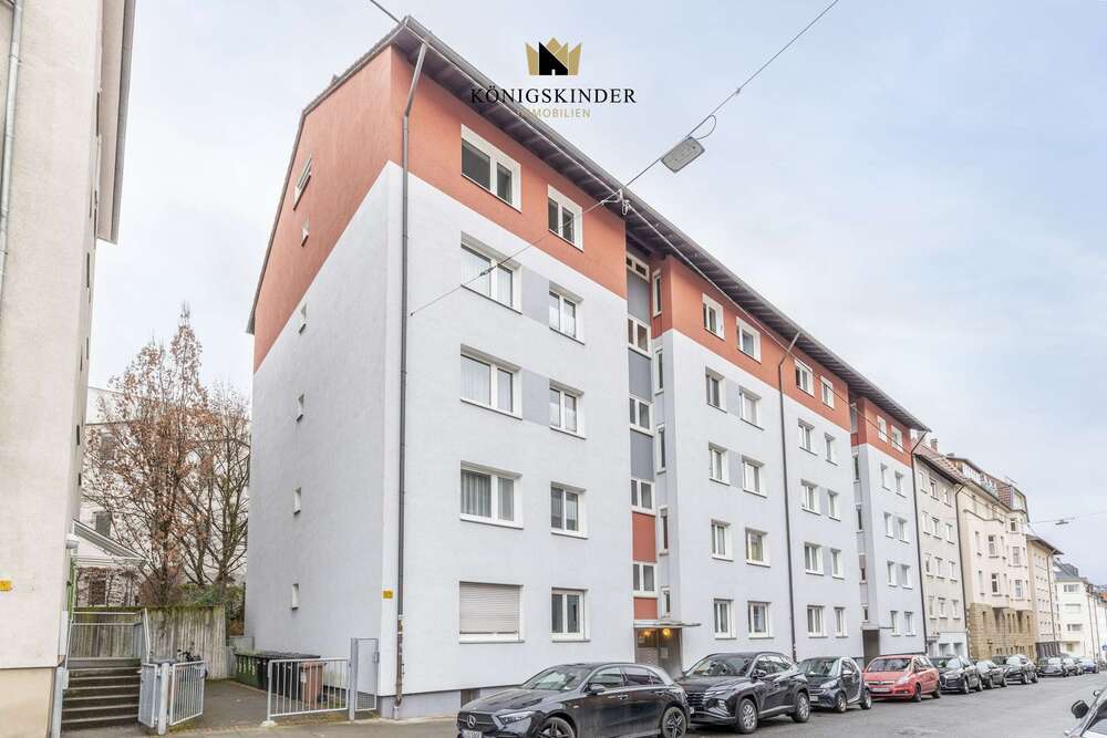 Thumbnail-Wohnung zum Kaufen in Stuttgart 449.000,00 € 82 m²