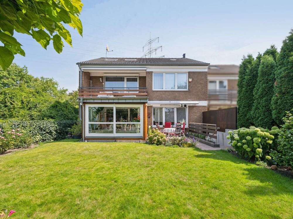 Thumbnail-Wohnung zum Kaufen in Düsseldorf 229.000,00 € 92.13 m²