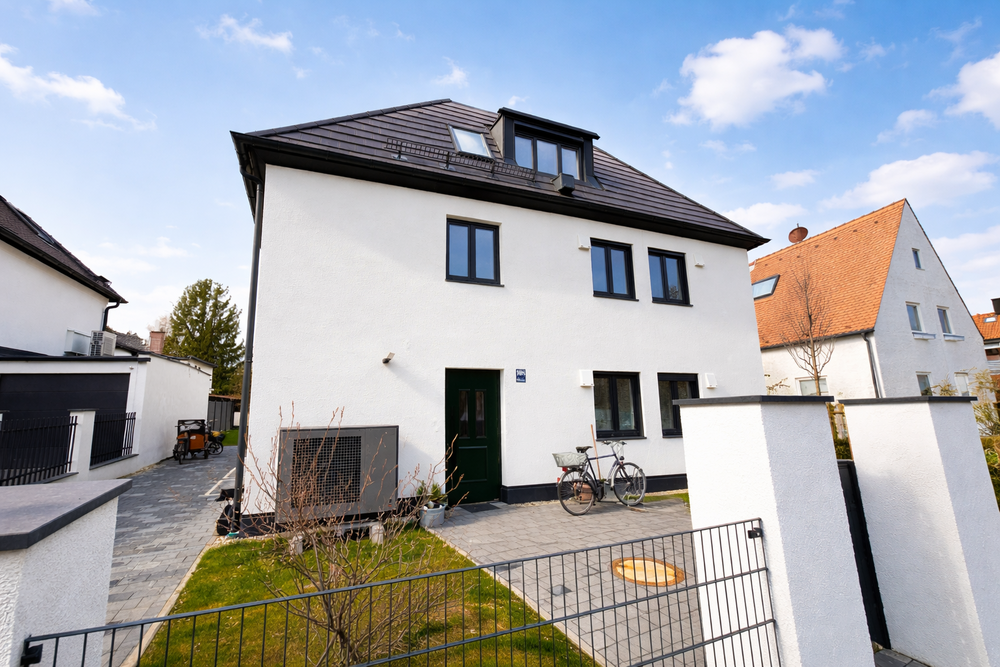 Thumbnail-Wohnung zum Mieten in München 2.750,00 € 128 m²