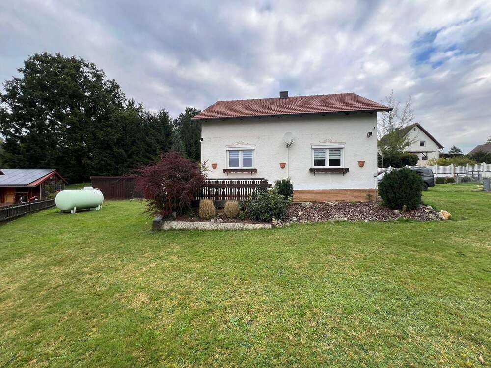 Thumbnail-Haus zum Kaufen in Bruck in der Oberpfalz 235.000,00 € 90 m²