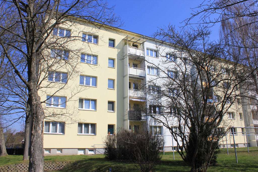 Thumbnail-Wohnung zum Mieten in Altenburg 360,00 € 59.3 m²