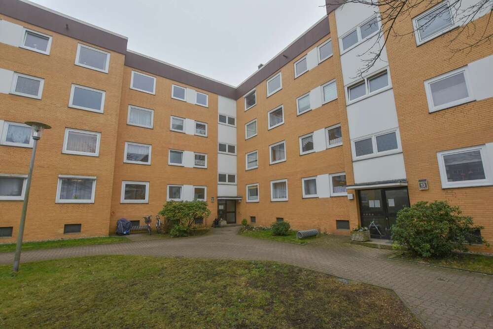 Thumbnail-Wohnung zum Kaufen in Isernhagen 180.000,00 € 72 m²