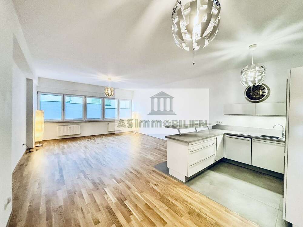 Thumbnail-Wohnung zum Mieten in Hofheim 2.569,00 € 189 m²