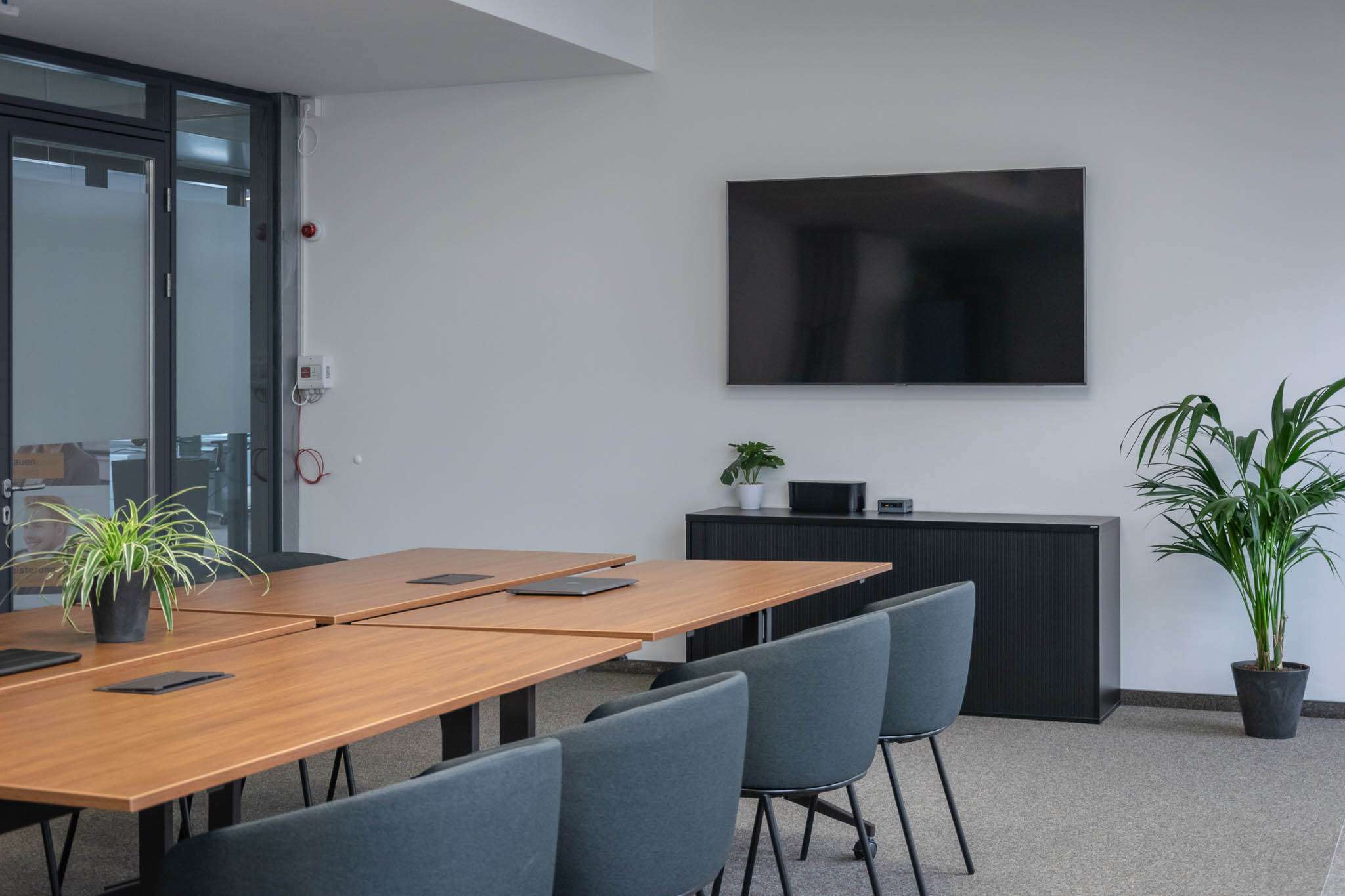 Thumbnail-Büro in Stuttgart 21.420,00 € 42 m²