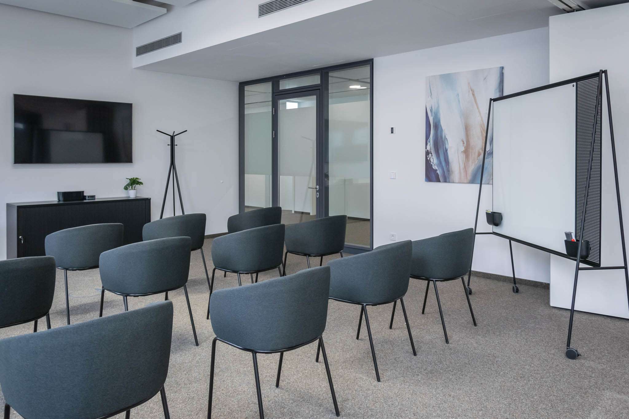 Thumbnail-Büro in Stuttgart 16.868,40 € 33 m²