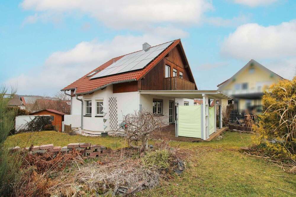 Thumbnail-Haus zum Kaufen in Althengstett 595.000,00 € 125.97 m²