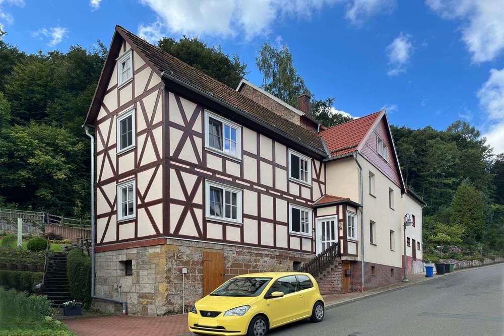 Thumbnail-Haus zum Kaufen in Korbach 199.000,00 € 175 m²