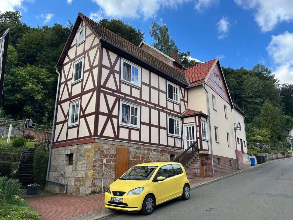 Thumbnail-Haus zum Kaufen in Korbach 190.000,00 € 175 m²
