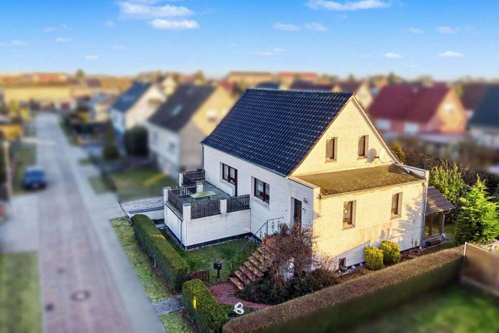 Thumbnail-Haus zum Kaufen in Ducherow 165.000,00 € 135 m²