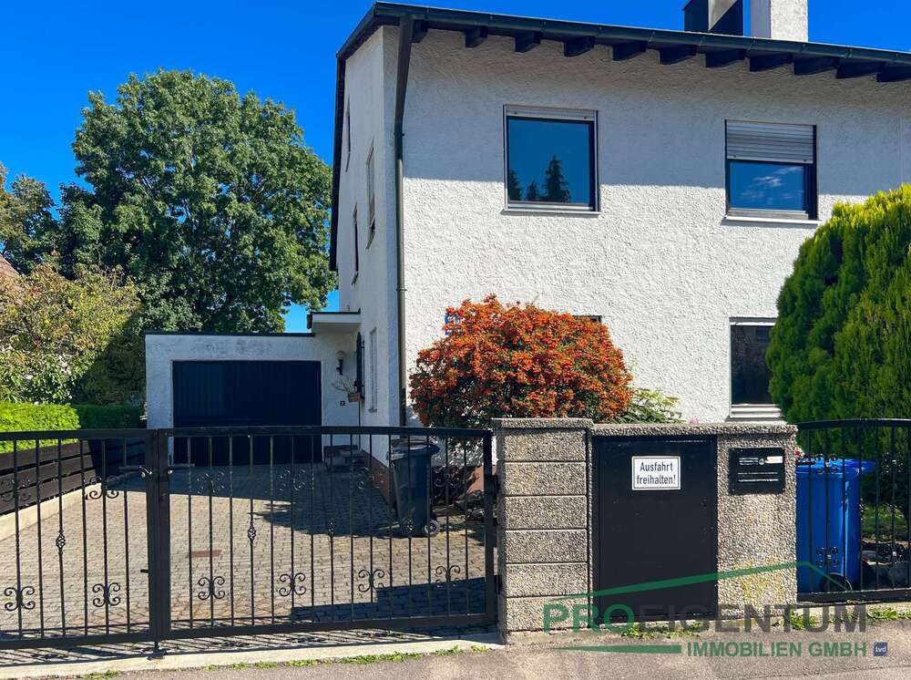 Thumbnail-Haus zum Mieten in München 3.900,00 € 193.14 m²