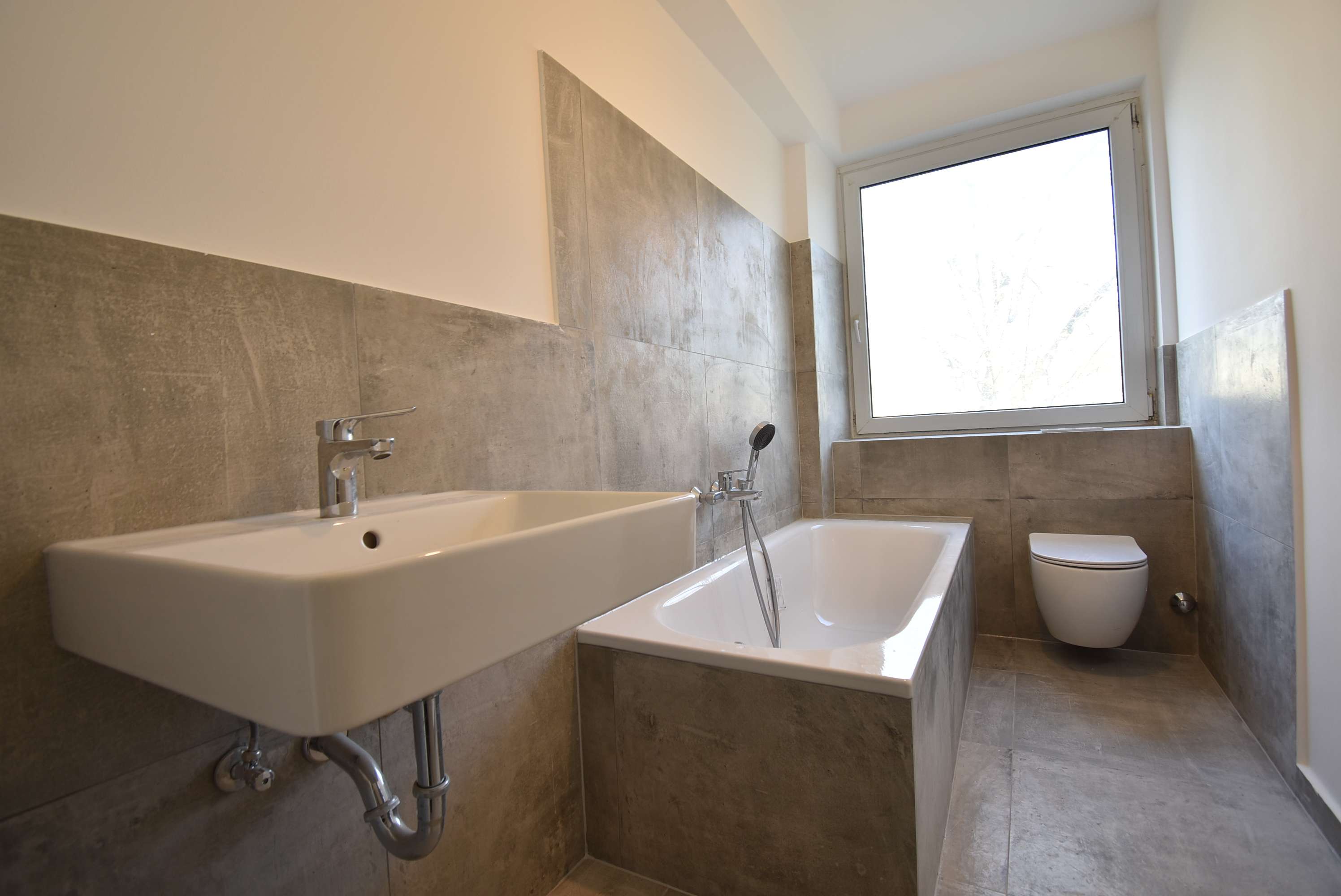 Thumbnail-Wohnung zum Mieten in Heiligenhaus 1.195,00 € 100.83 m²
