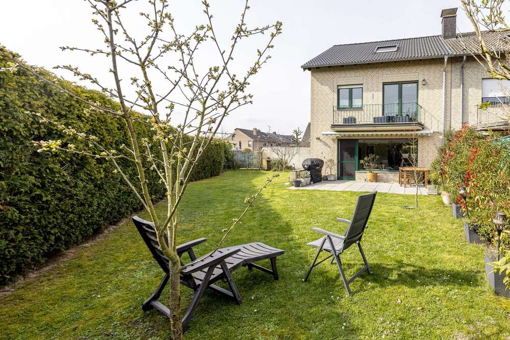 Thumbnail-Haus zum Kaufen in Neuss 649.000,00 € 165 m²