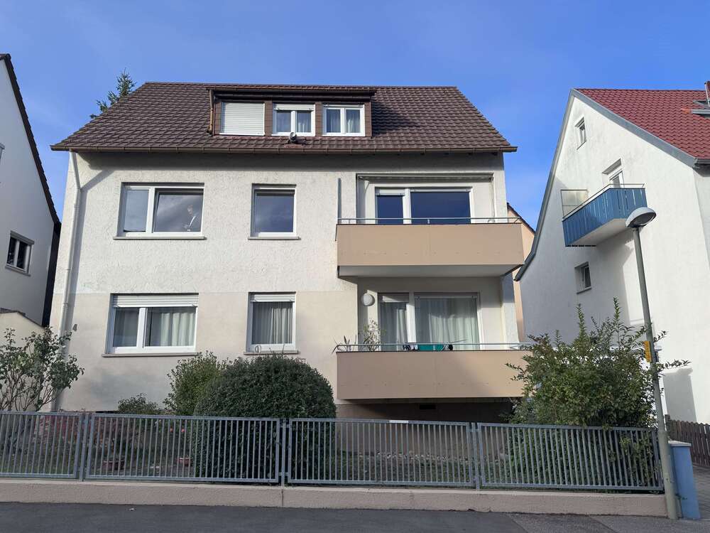 Thumbnail-Haus zum Kaufen in Stuttgart 698.000,00 € 212 m²