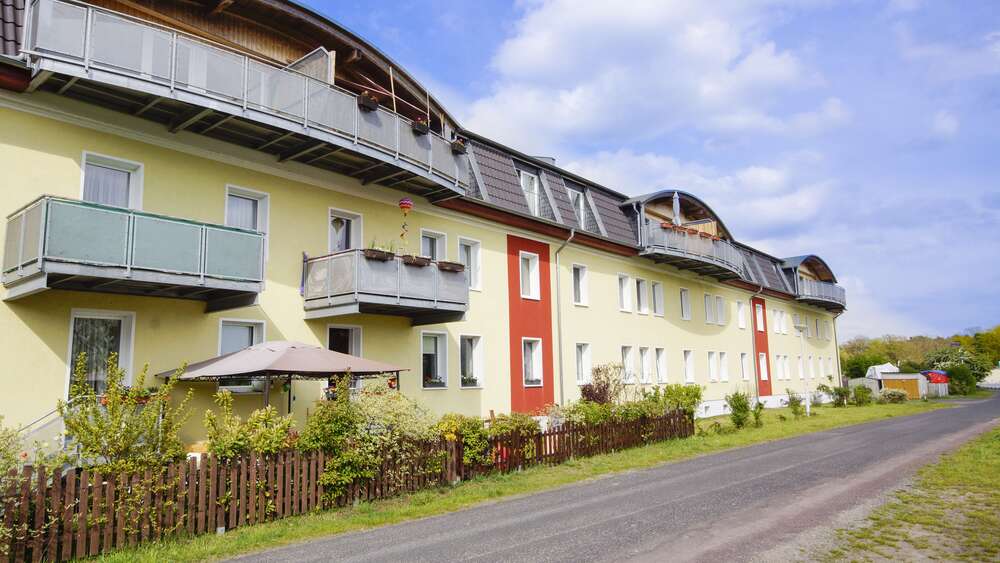 Thumbnail-Wohnung zum Mieten in Plaue 400,00 € 49 m²