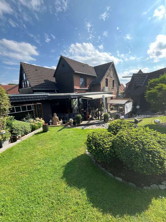 Thumbnail-Haus zum Kaufen in Bad Salzuflen 298.000,00 € 169 m²