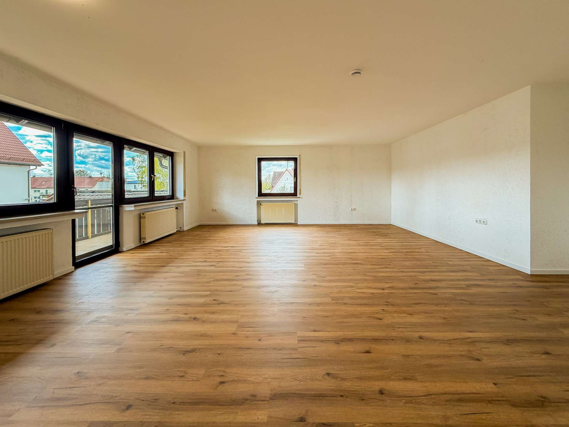 Thumbnail-Wohnung zum Mieten in Großaitingen 1.695,00 € 192.56 m²