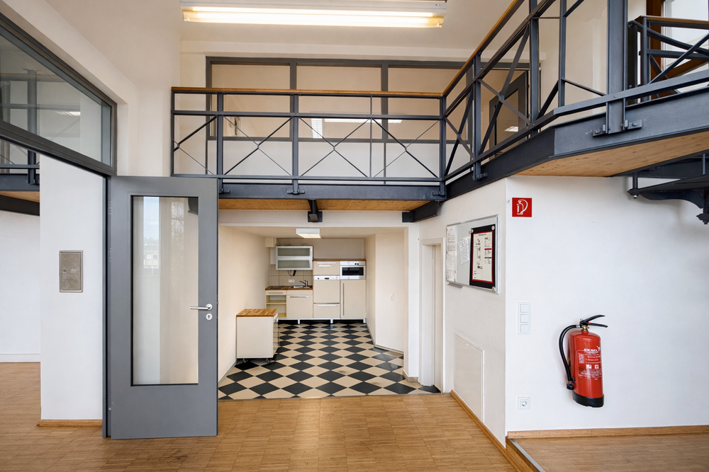 Thumbnail-Büro in Backnang 2.000,00 € 269 m²
