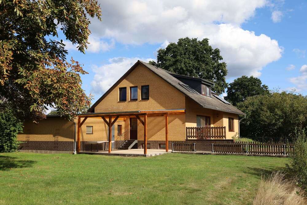 Thumbnail-Haus zum Kaufen in Gusborn 295.000,00 € 148 m²