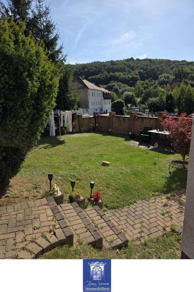 Thumbnail-Wohnung zum Mieten in Roßwein 300,00 € 75 m²