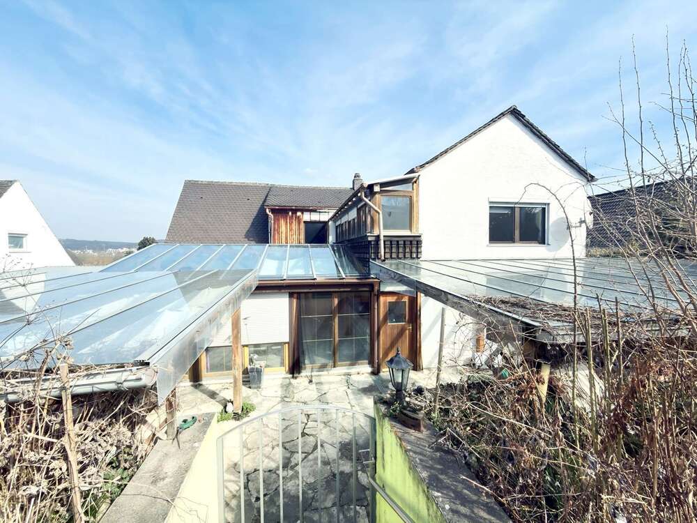 Thumbnail-Haus zum Kaufen in Kelheim 294.900,00 € 220 m²