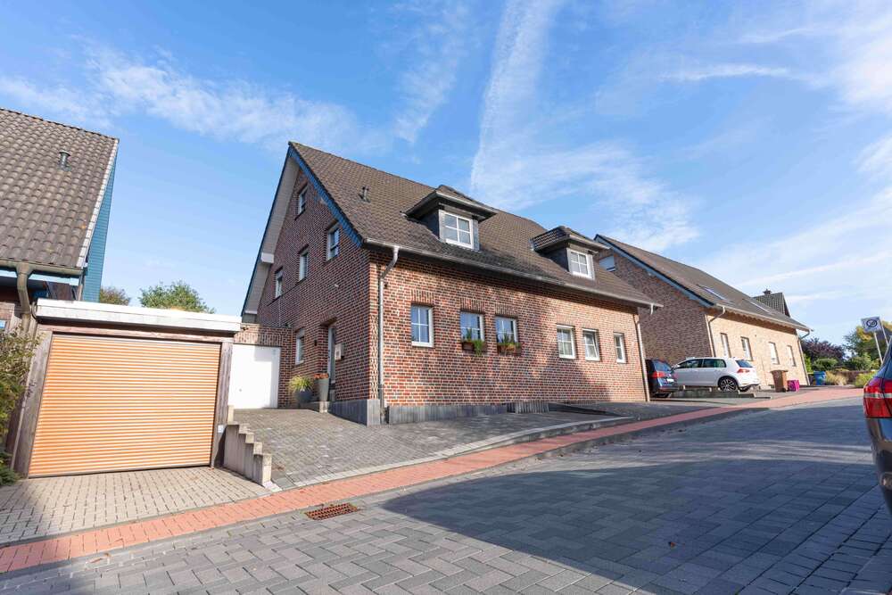 Thumbnail-Haus zum Kaufen in Niederkrüchten 565.000,00 € 206 m²