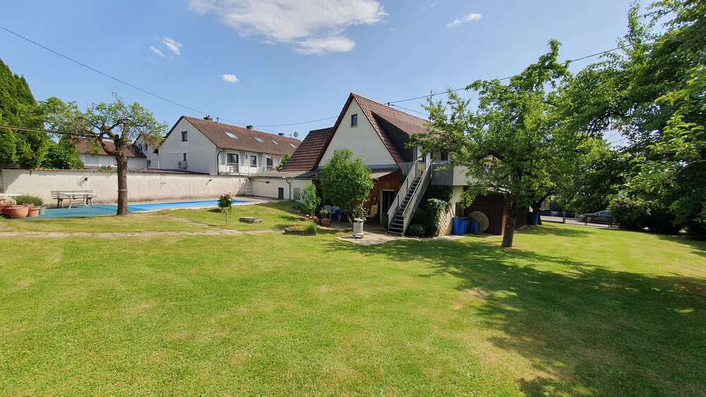 Thumbnail-Haus zum Kaufen in Filderstadt 599.000,00 € 211.13 m²