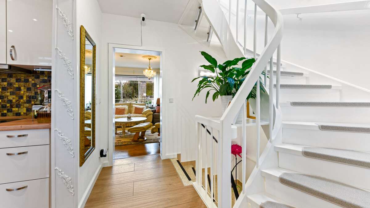 Thumbnail-Haus zum Kaufen in Hamburg-Blankenese 1.149.000,00 € 130 m²