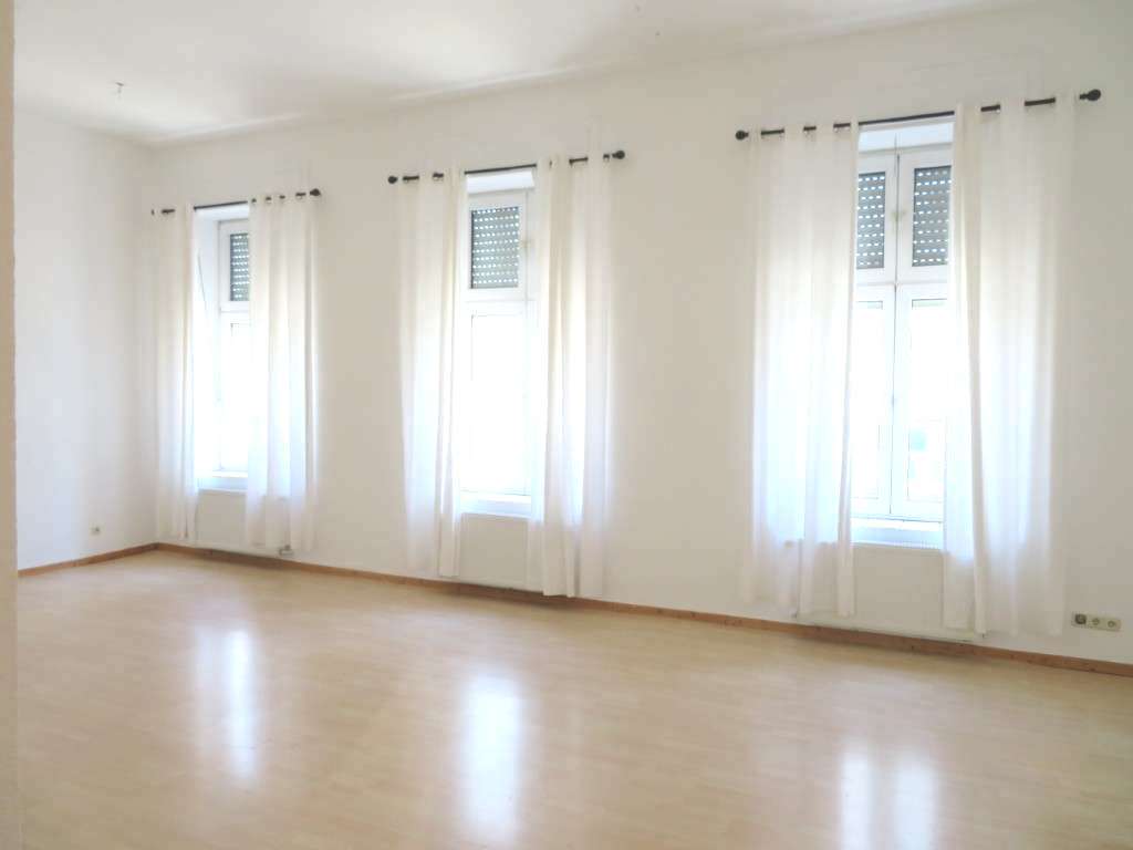 Thumbnail-Wohnung zum Mieten in Mönchengladbach 750,00 € 67.57 m²