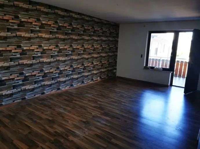 Thumbnail-Wohnung zum Mieten in Viereth-Trunstadt 380,00 € 29.17 m²